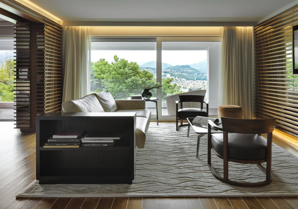 THE VIEW Lugano