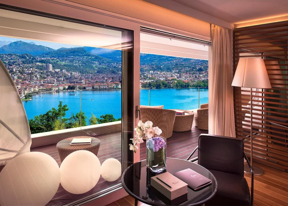 THE VIEW Lugano