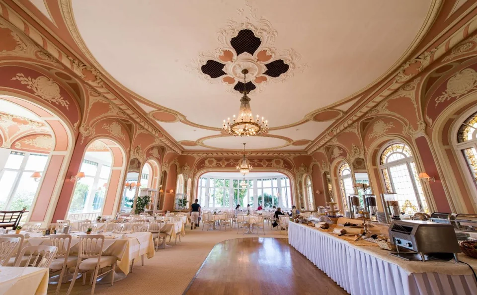 Hôtel Eden Palace au Lac