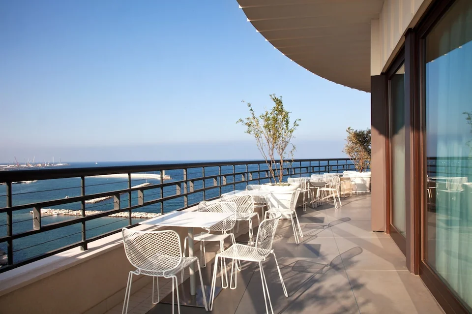 A photograph of JR Hotels Bari Grande Albergo delle Nazioni