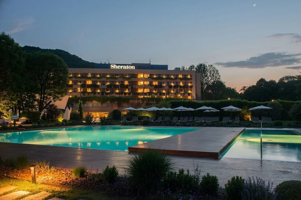 A photograph of Sheraton Lake Como Hotel