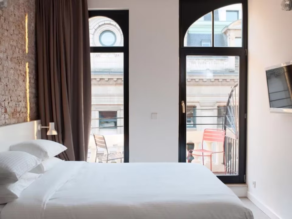 9Hotel Central