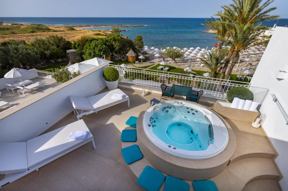 Grotta Palazzese Beach Hotel