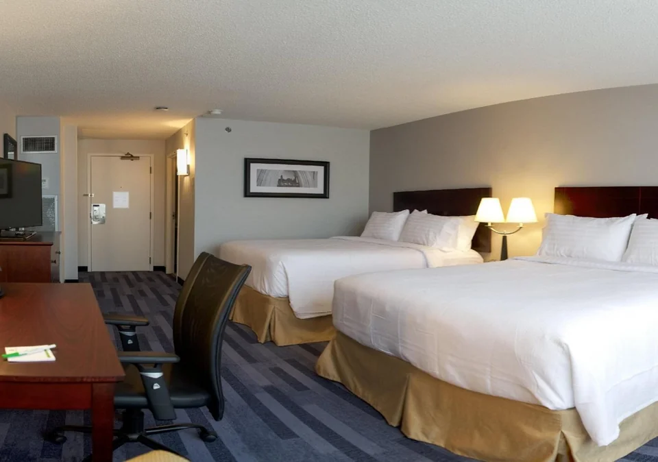 Holiday Inn Ottawa East