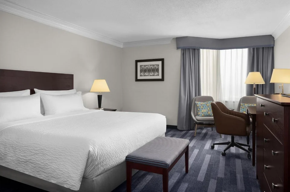 Holiday Inn Ottawa East