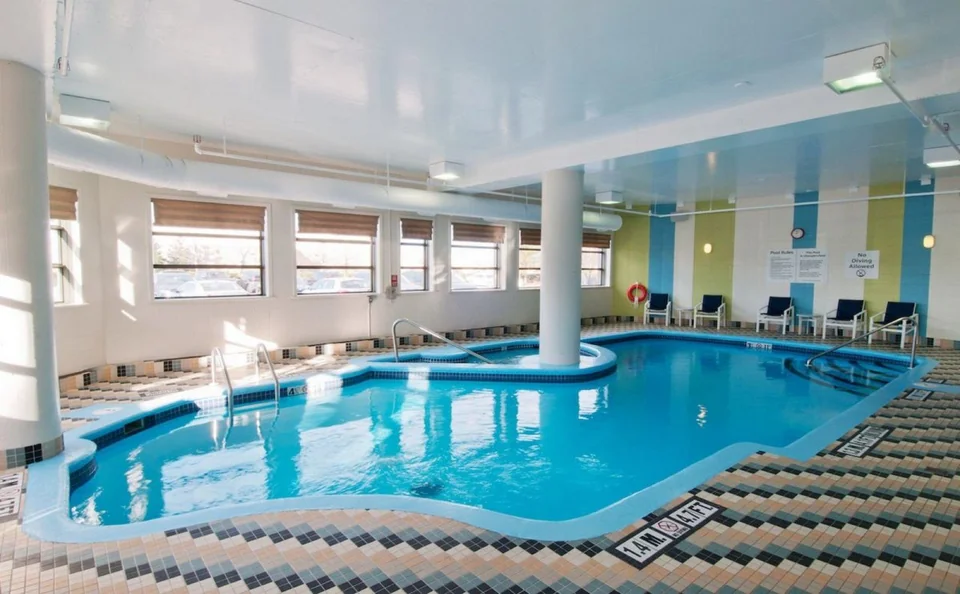 Holiday Inn Hotel & Suites Ottawa Kanata