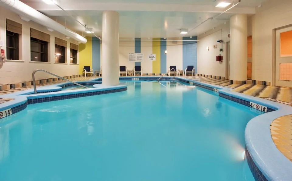 Holiday Inn Hotel & Suites Ottawa Kanata