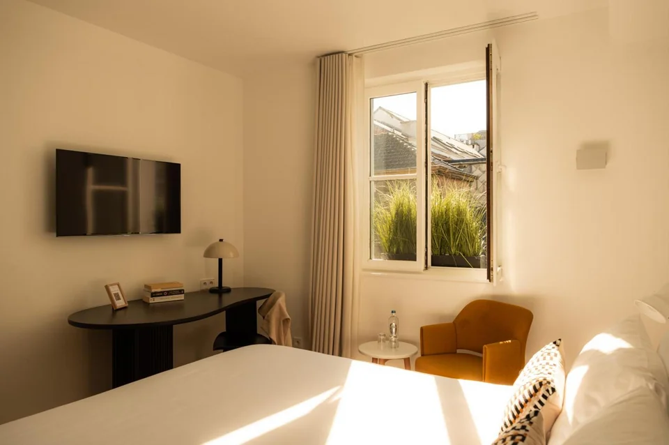 9Hotel Sablon