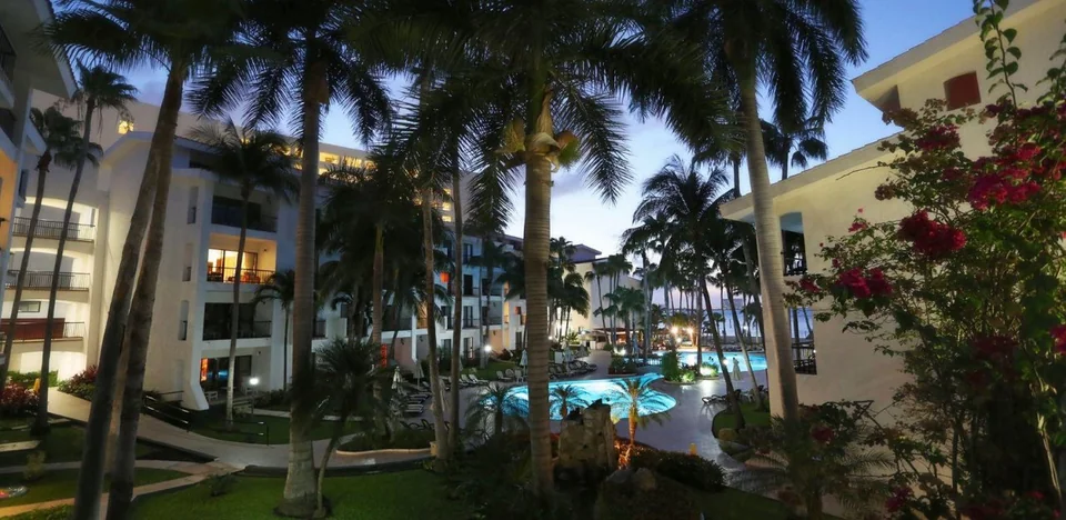 Holiday Inn Club Vacations The Royal Cancun All Inclusive