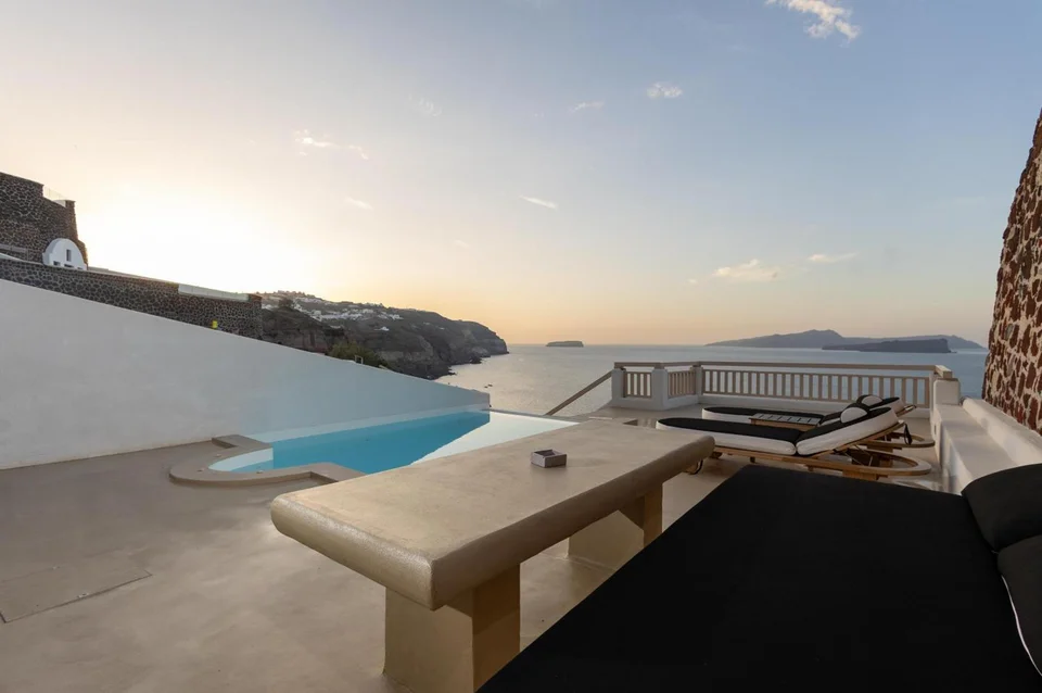 Grand Ambassador Santorini