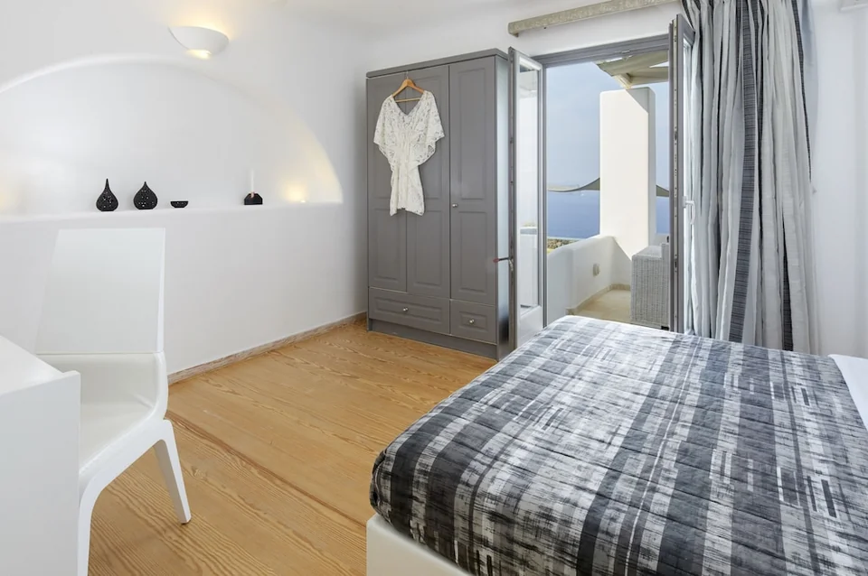 Santorini Princess Presidential Suites