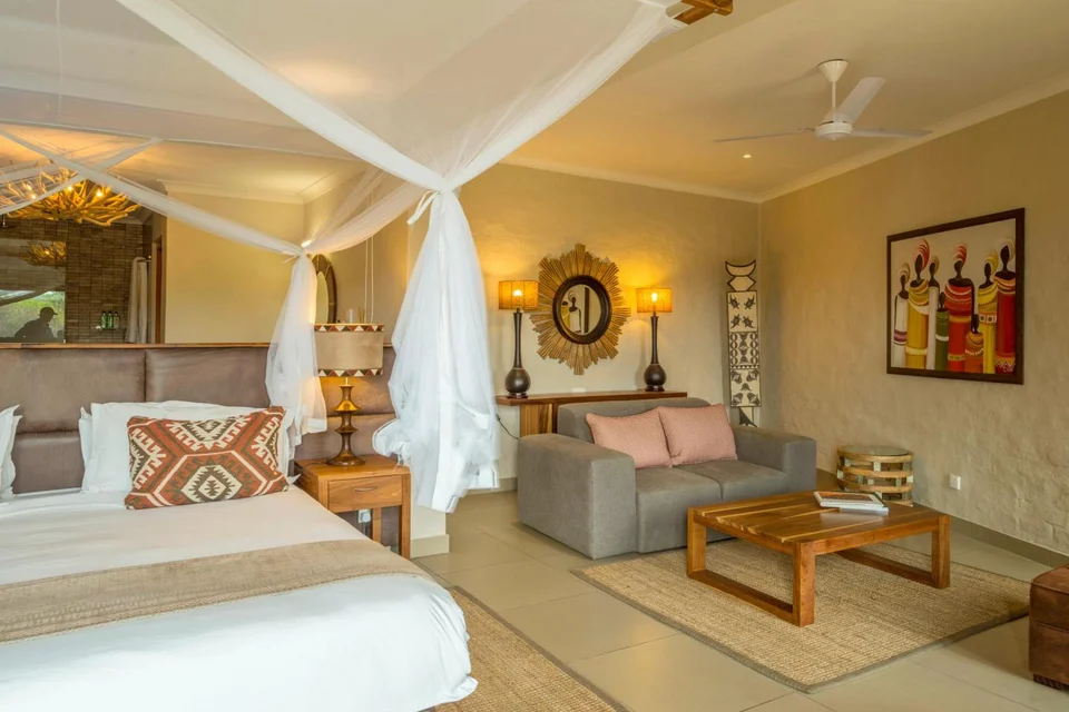 Victoria Falls Safari Club