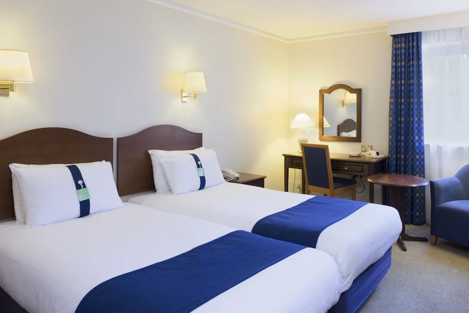 Holiday Inn Ashford Central