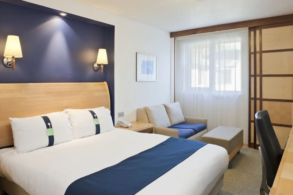 Holiday Inn Ashford Central