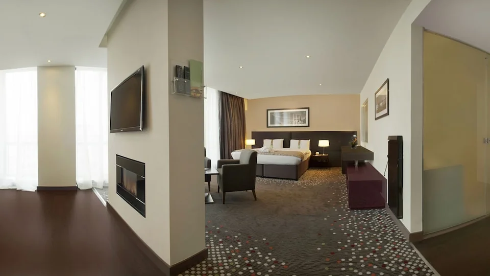 Holiday Inn Bristol City Centre