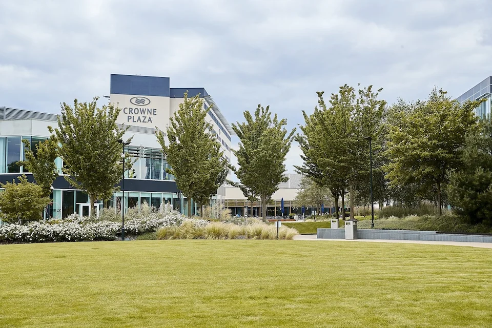 A photograph of Crowne Plaza Reading East