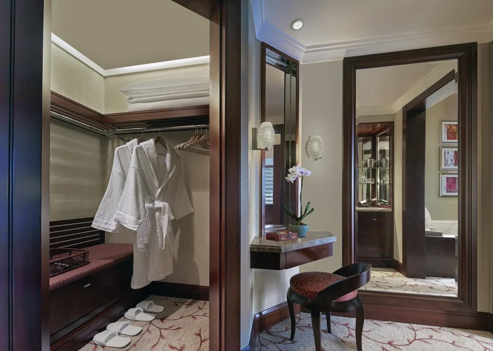 A photograph of Futian Shangri-La Shenzhen