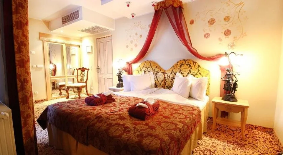 Grand Rose Spa
