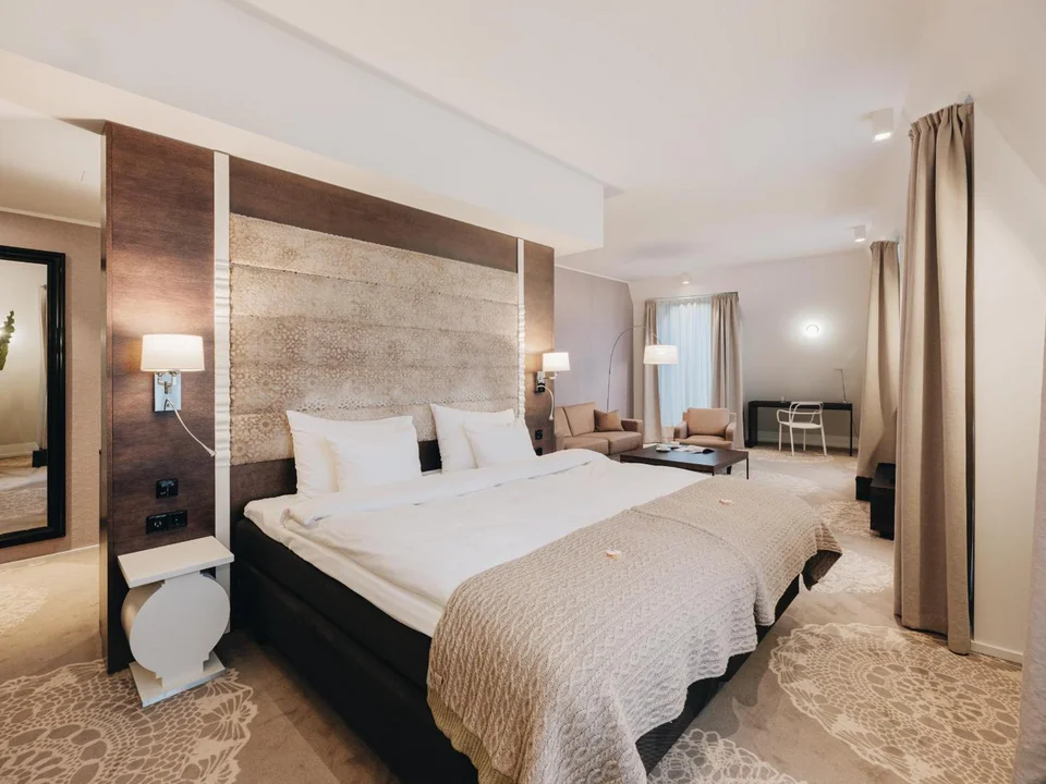Lydia Hotel