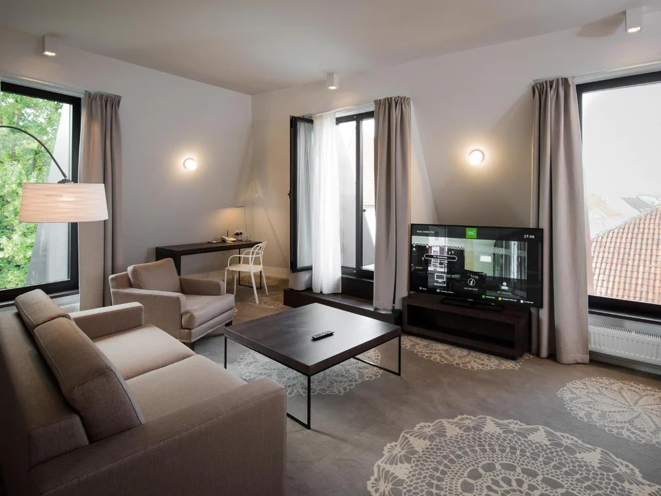Lydia Hotel