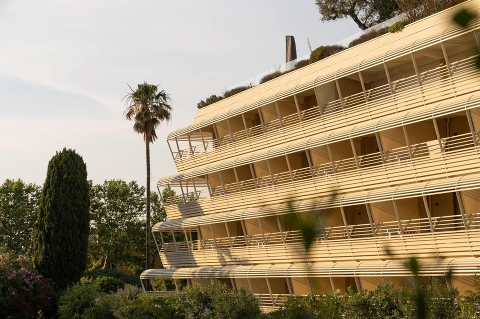 Hotel Ventura Saint Tropez Tapestry Collection by Hilton