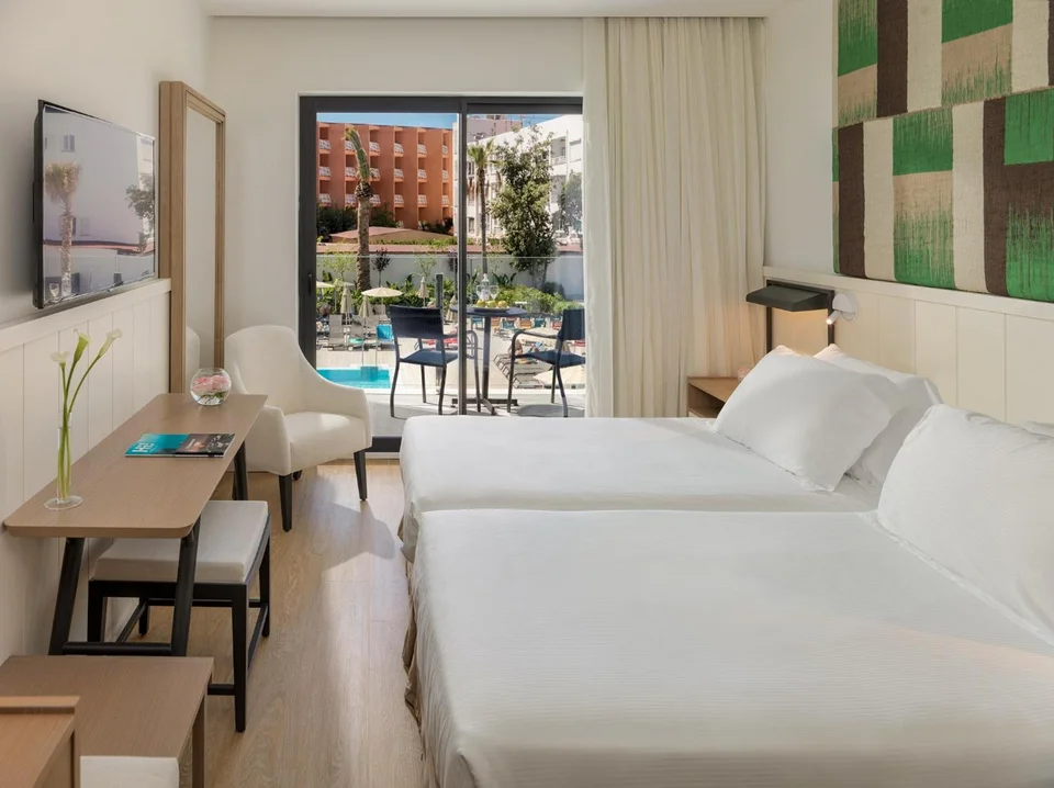 H10 Casa del Mar