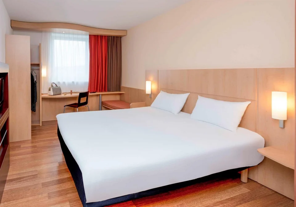 ibis Esch Belval Hotel