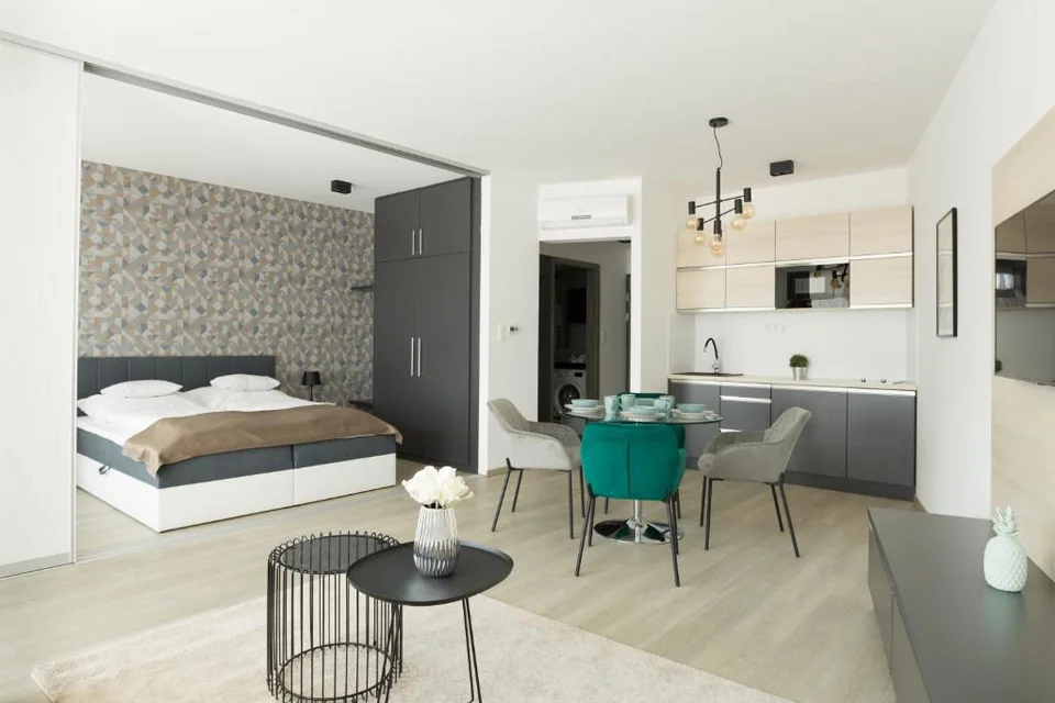 Párizs Garden Apartments