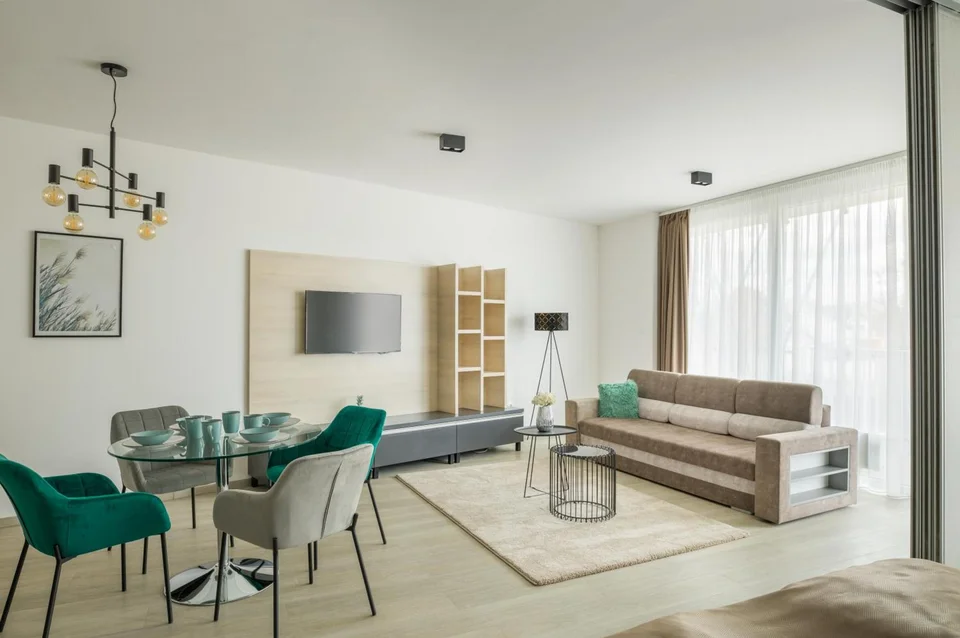 Párizs Garden Apartments