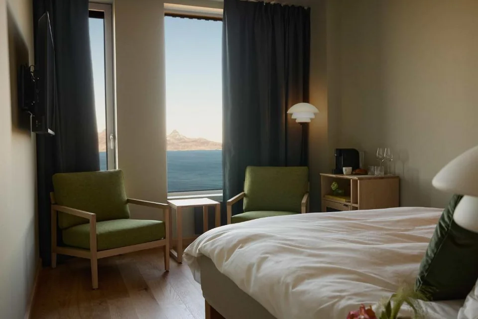 Wood Hotel