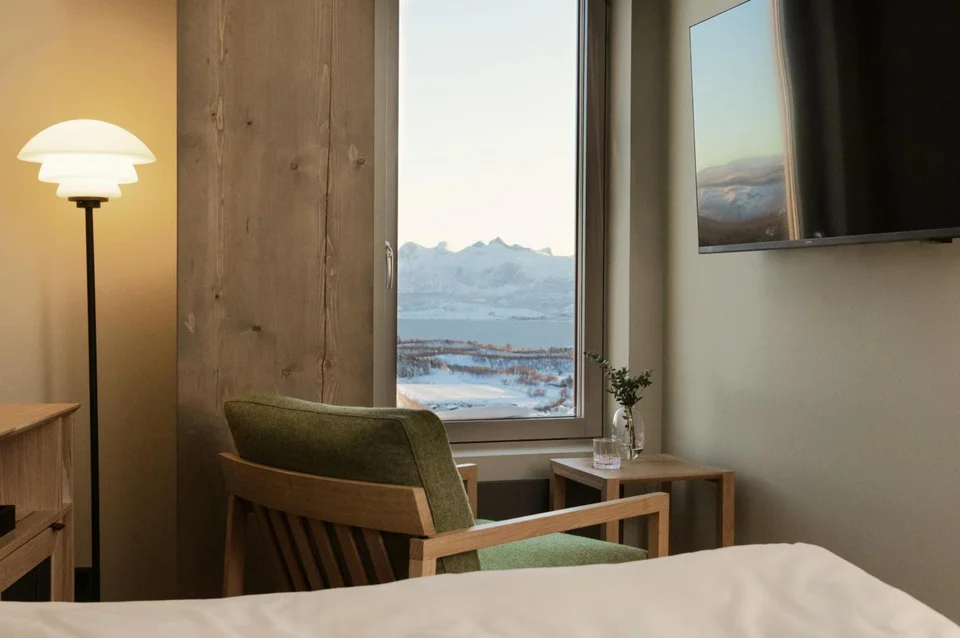 Wood Hotel