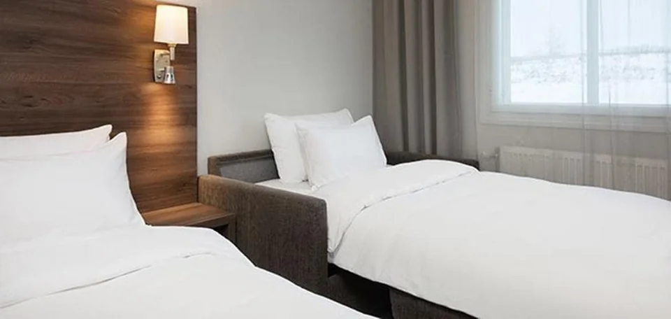 Park Inn by Radisson Oslo Airport Hotel West