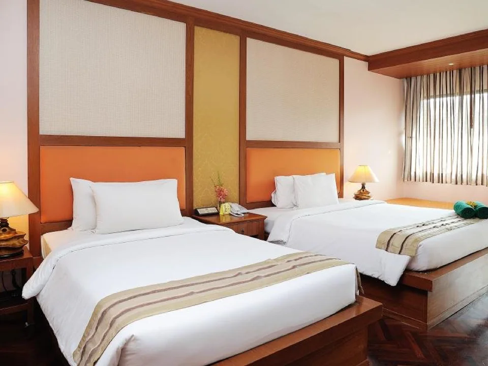 Baumanburi Hotel