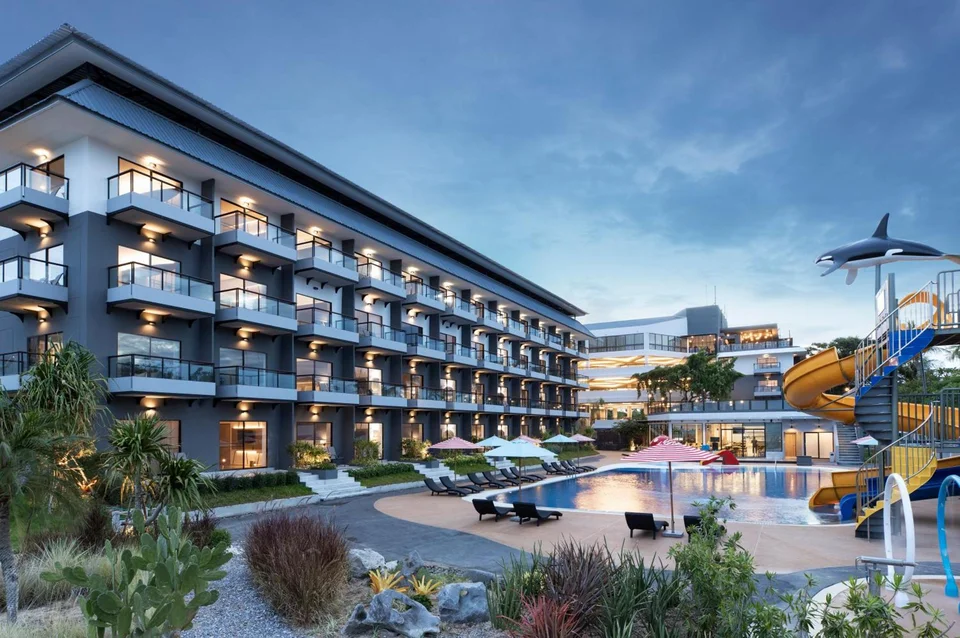 Centara Life Cha-Am Beach Resort Hua Hin