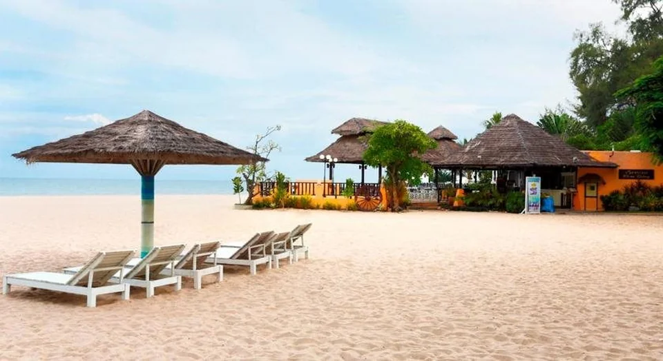 Centara Life Cha-Am Beach Resort Hua Hin