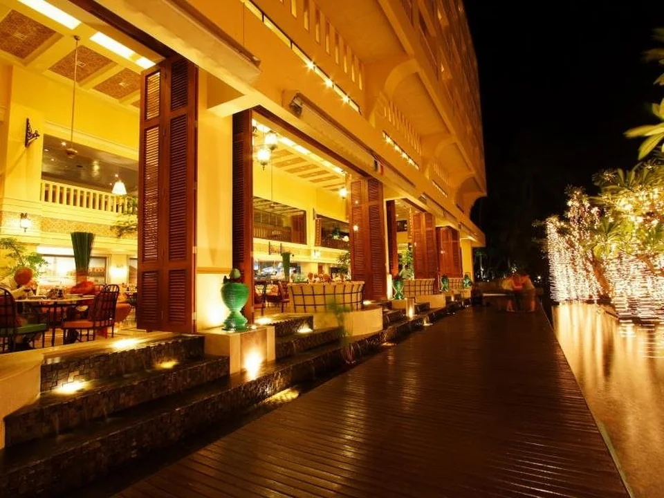 Dusit Thani Hua Hin
