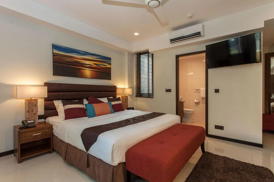 The Somerset Hotel