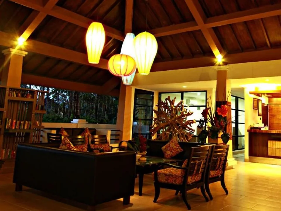 Legong Keraton Beach