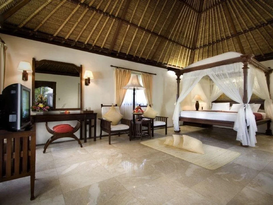 Kamandalu Resort & Spa
