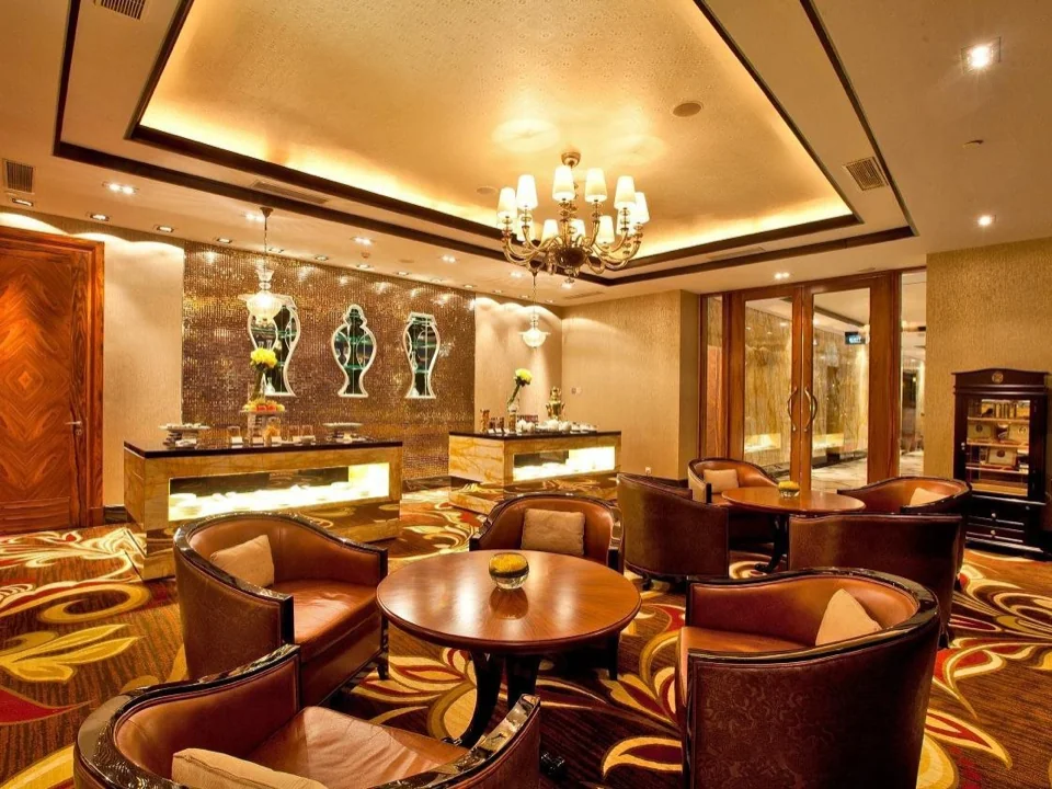 The Trans Luxury Hotel