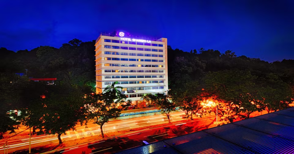 Howard Johnson by Wyndham Kota Kinabalu City Centre