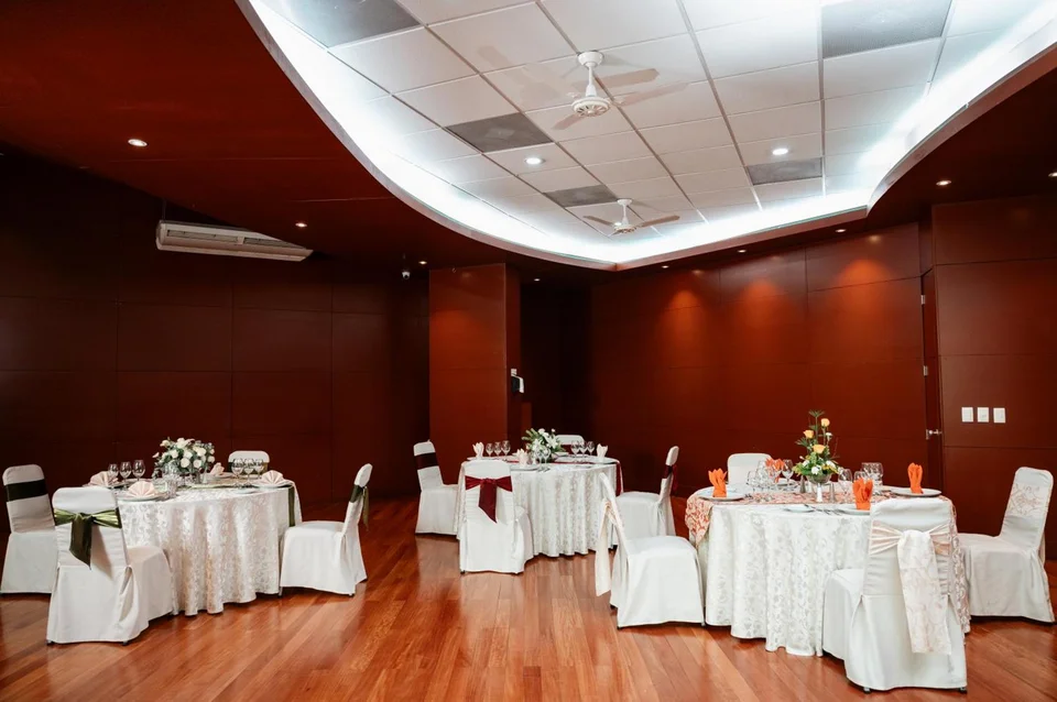 Suites Camino Real