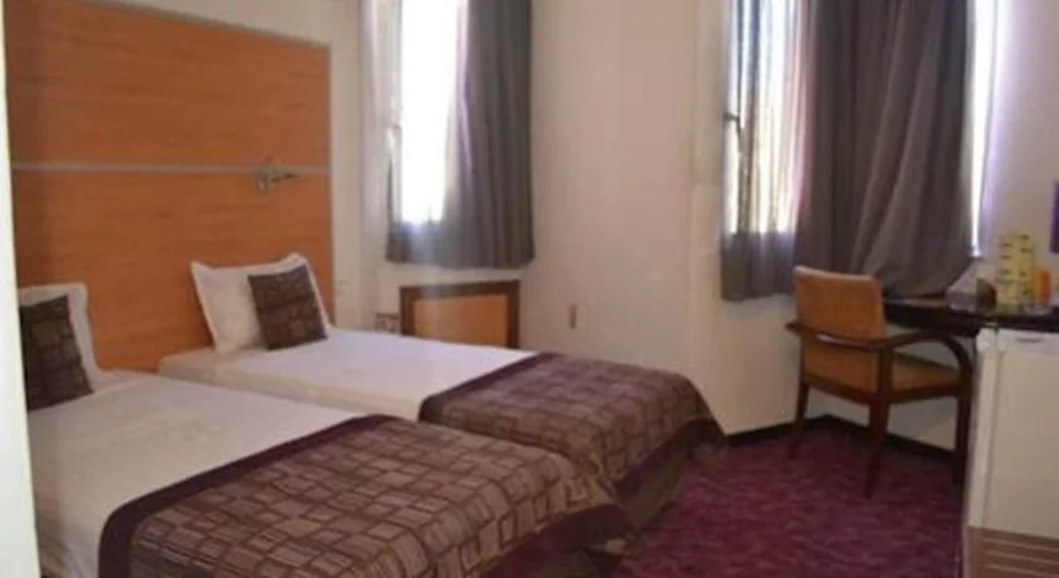 Hotel Nina