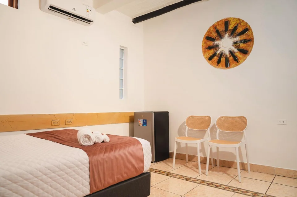 Hotel Crossman
