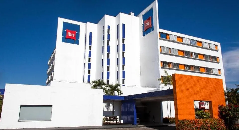 A photograph of ibis Manaus Distrito Industrial