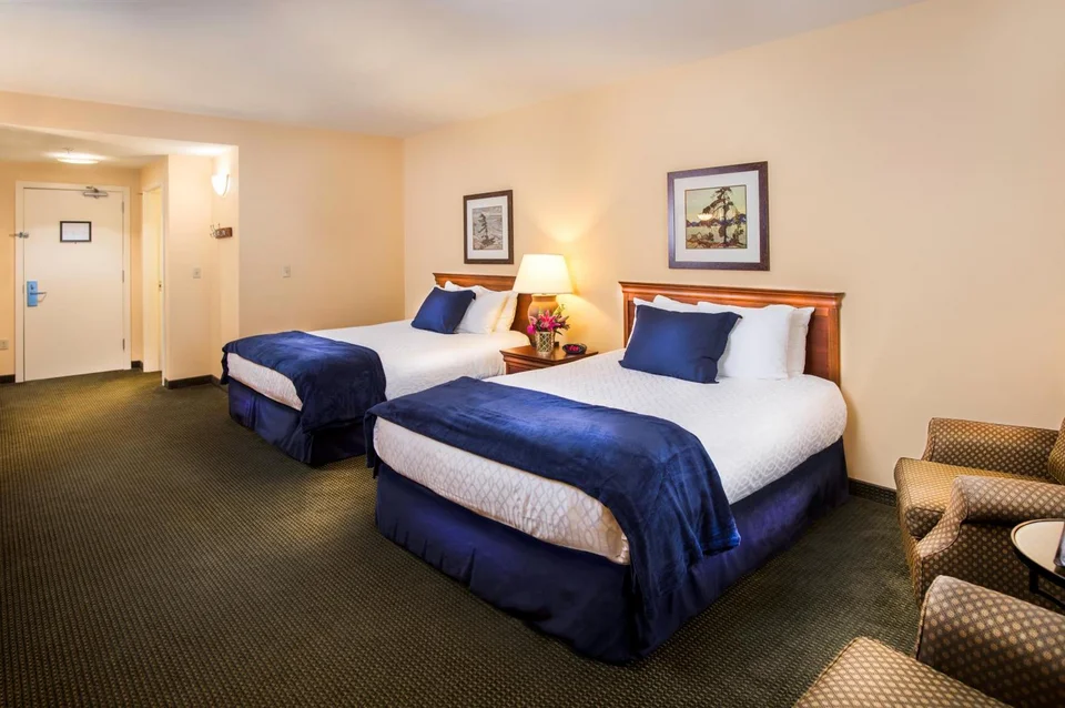The Landing Hotel