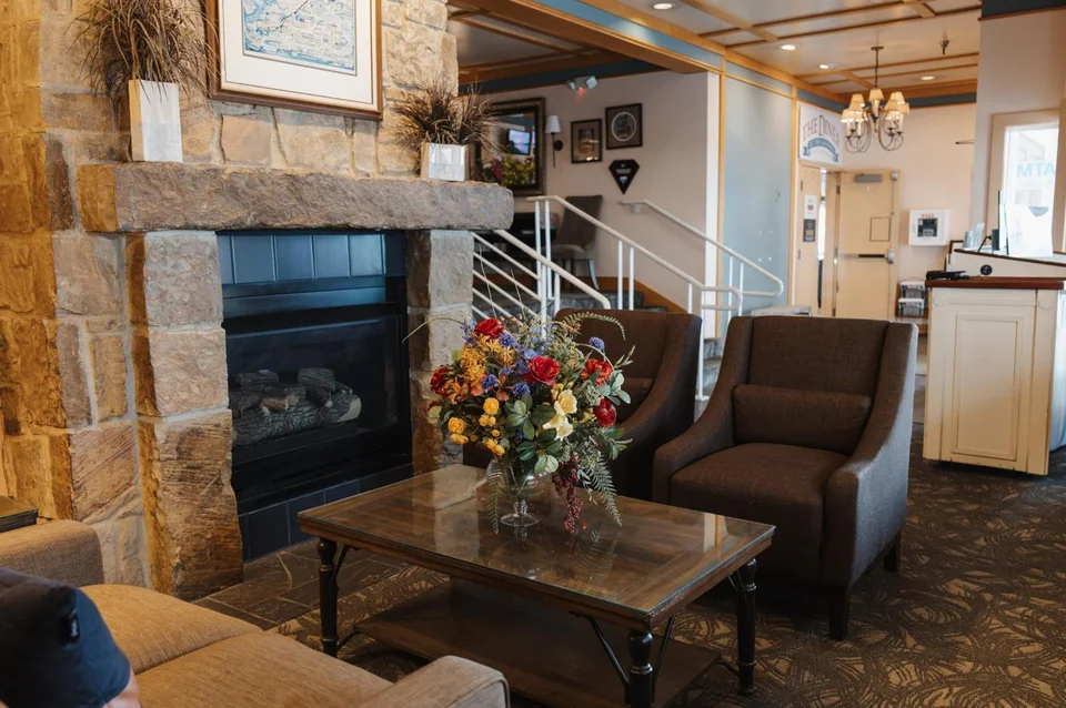 The Landing Hotel