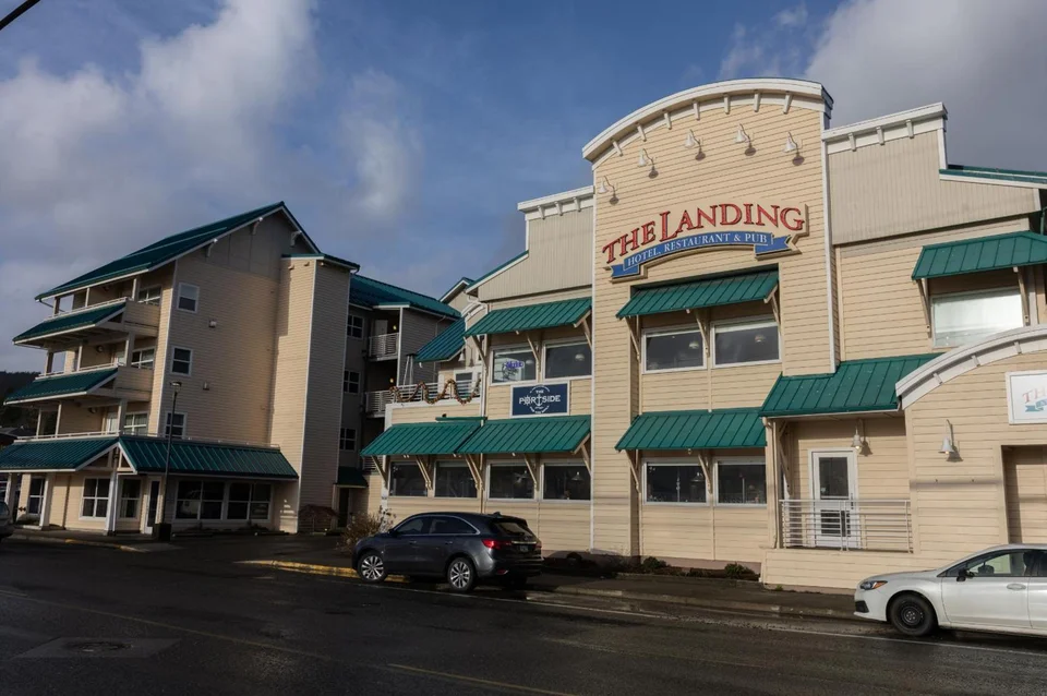 The Landing Hotel