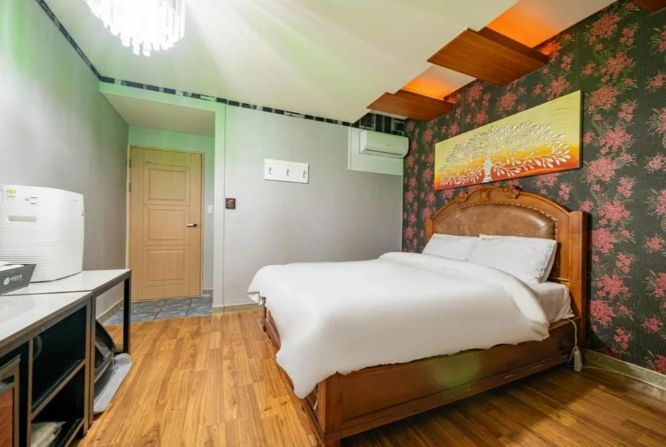 Andong Hotel