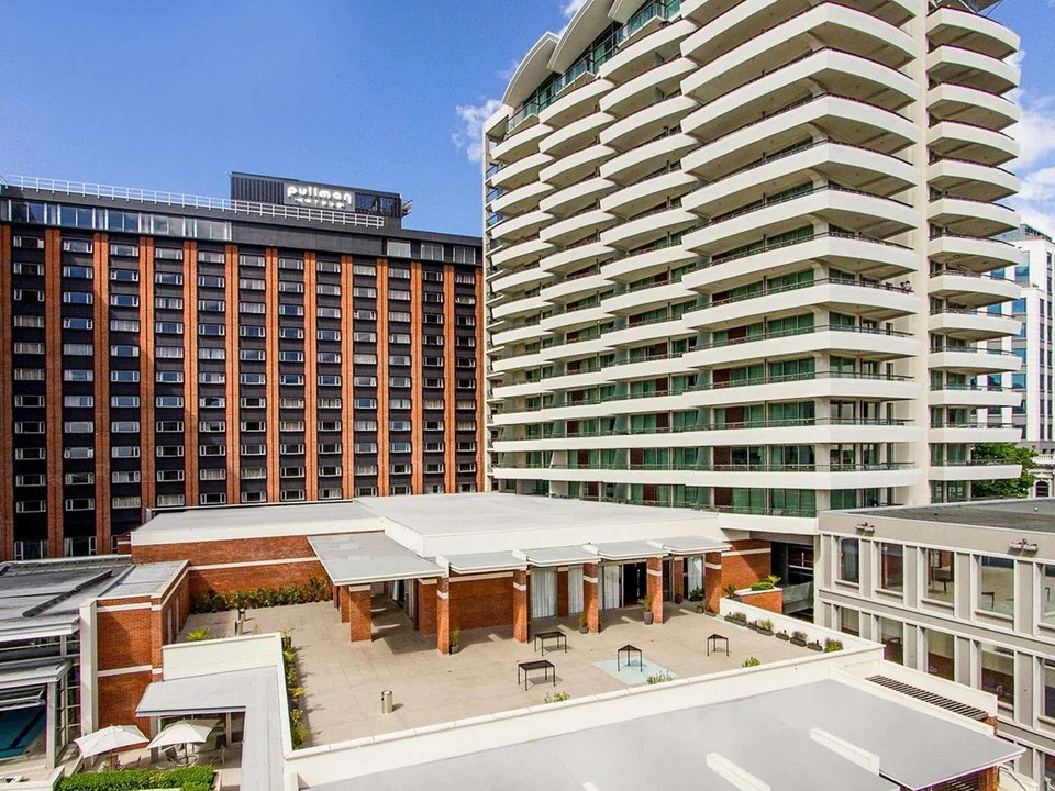 Pullman Auckland Hotel & Apartments